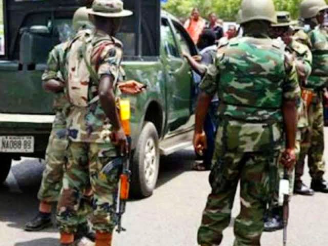 Nigerian Army Arrests 35, Dismantles Illegal Oil & Gun Trafficking in Niger Delta